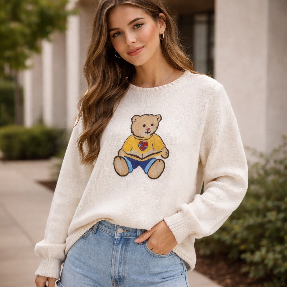 CC Hughes VTG SZ L Whip Stiched Cotton Blend Sweater With Embroidered Teddy Bear